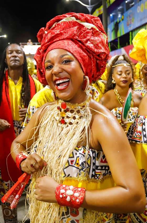 Prefeitura perdoa dívidas e garante isenção permanente para blocos afro e indígenas em Salvador