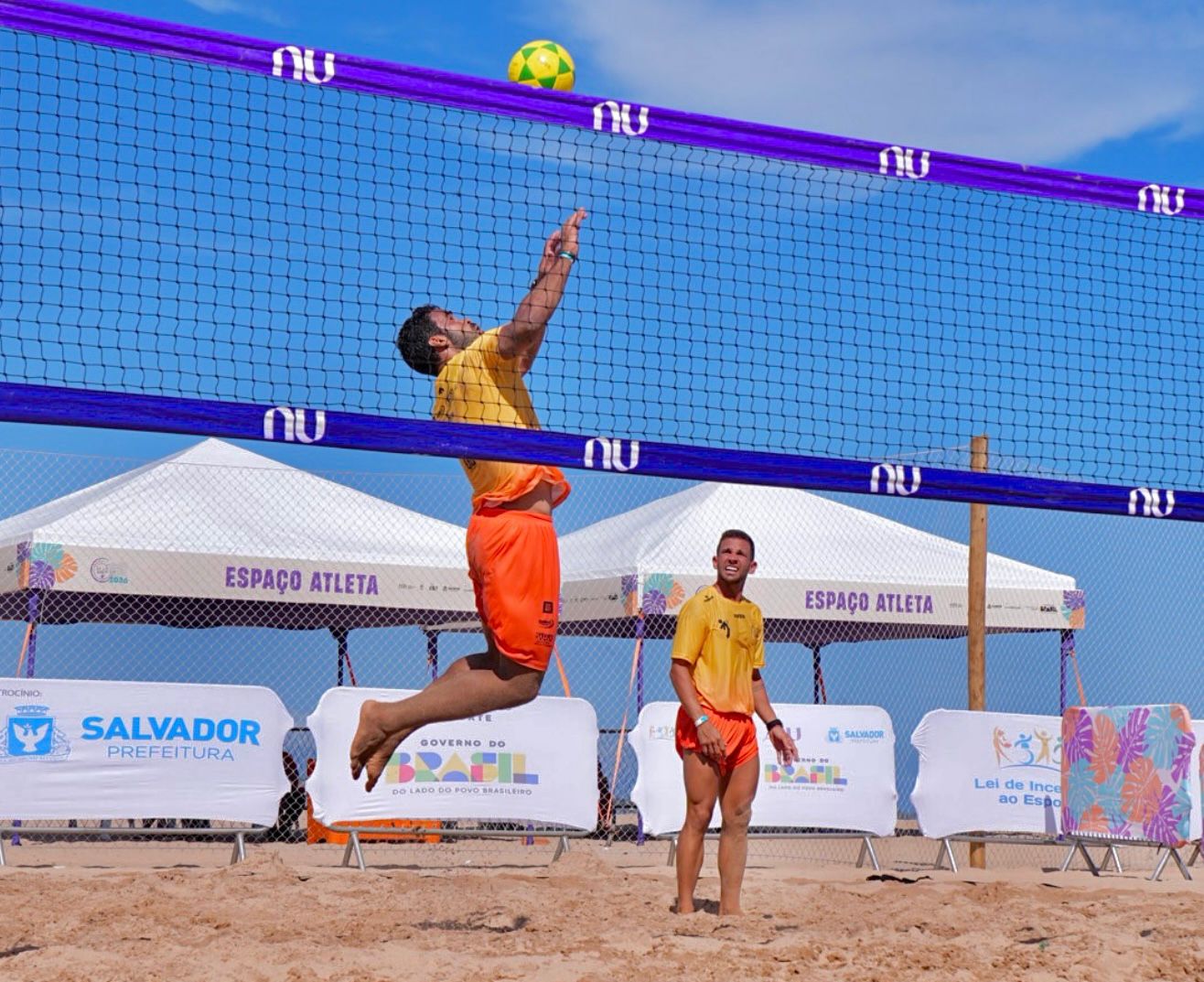 Verão Pé na Areia: Esporte, música e bem-estar