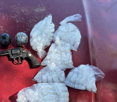 Imagem do post PM prende membros dos Imbatíveis com armas, granadas e explosivos