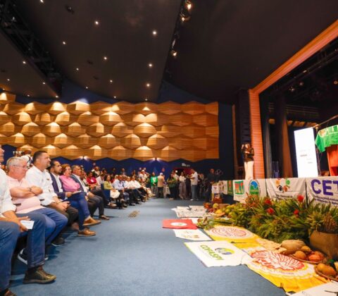 Imagem do post Jerônimo abre conferência que define o futuro do desenvolvimento rural na Bahia