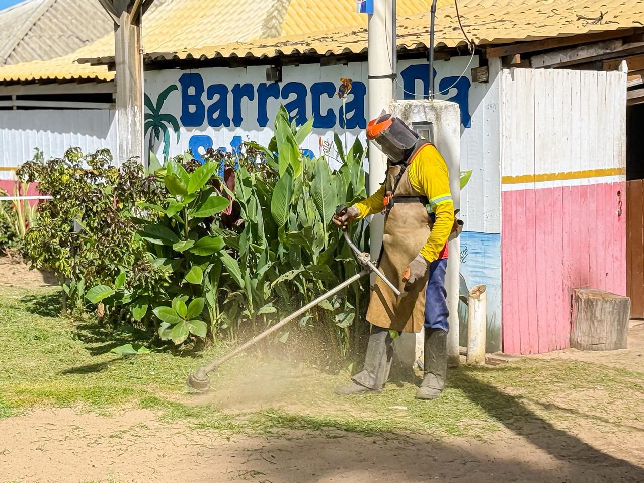 Lauro de Freitas reforça limpeza e segurança para Iemanjá