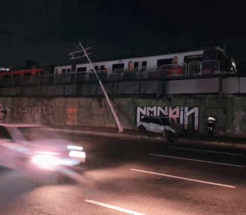 Imagem do post Acidente derruba poste e afeta metrô entre Imbuí e Pernambués