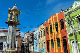 Imagem do post Casarão pega fogo no Santo Antônio Além do Carmo e uma pessoa fica ferida