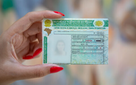 Imagem do post STF nega pedido para suspender renovação automática da CNH