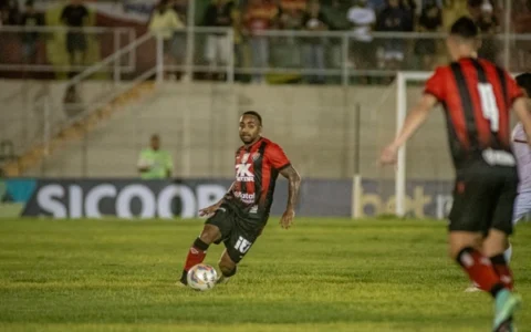 Imagem do post Craque do Vitória muda de rota e acerta com clube da Série C