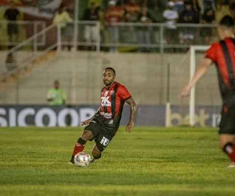 Imagem do post Craque do Vitória muda de rota e acerta com clube da Série C