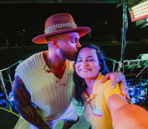 Imagem do post Prefeita Débora Regis celebra estreia histórica da Mica Lauro 2026 e destaca legado cultural de Lauro de Freitas