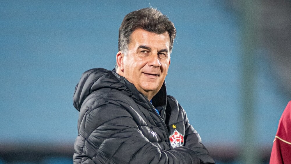 “A dificuldade é de grana mesmo”, diz Fábio Mota sobre contratações