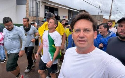 Imagem do post João Roma participa de caminhada ao lado de Nikolas Ferreira