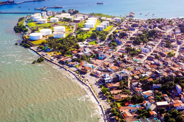 Virada da noite tem hora marcada: bares e restaurantes terão limite na Bahia