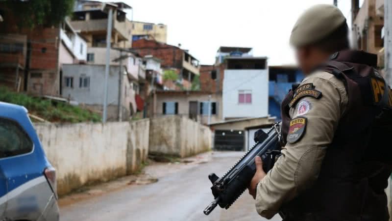 Brongo: Policiais do PETO prende quatro bandidos do CV em flagrante