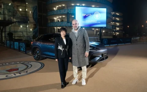 Imagem do post BYD fecha com o time do Grupo City e vira parceira oficial do clube