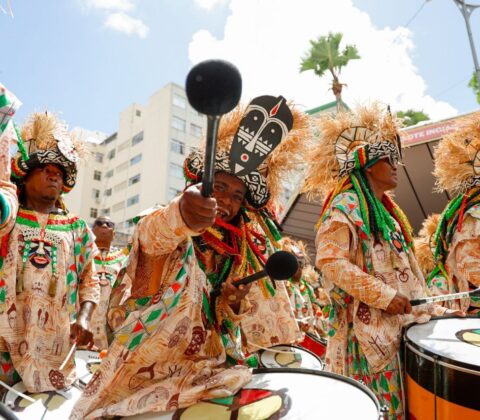 Imagem do post Pipoca do Olodum toma o Campo Grande e arrasta multidão no Carnaval