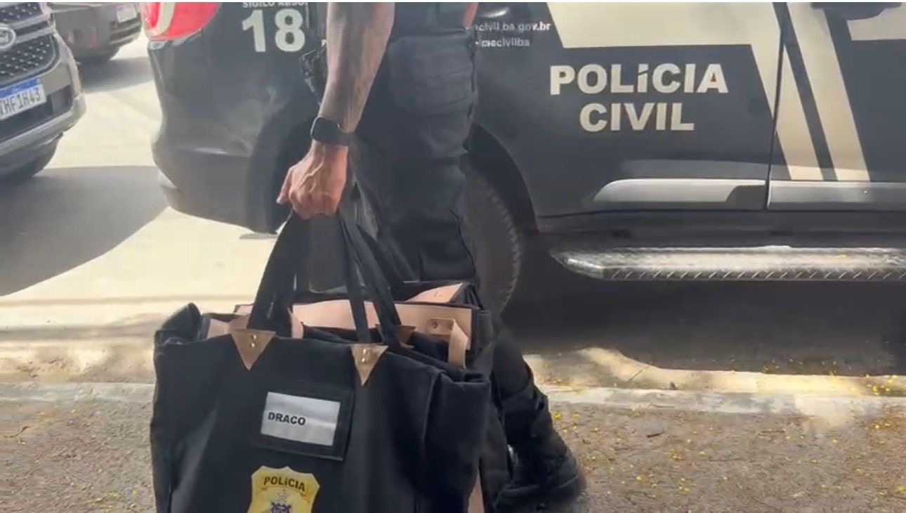 Polícia bloqueia R$ 270 milhões de facção criminosa após operação