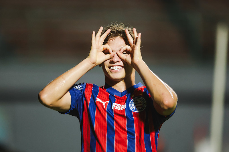 Bahia faz história e aguarda adversário para semifinal do Baianão