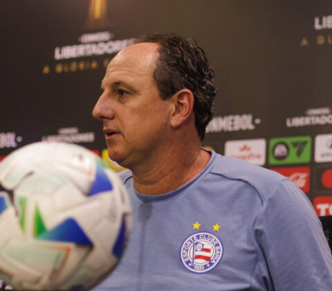 Imagem do post Frustração na Fonte Nova: Ceni chama queda do Bahia de “prejuízo gigantesco” e admite pior momento no clube