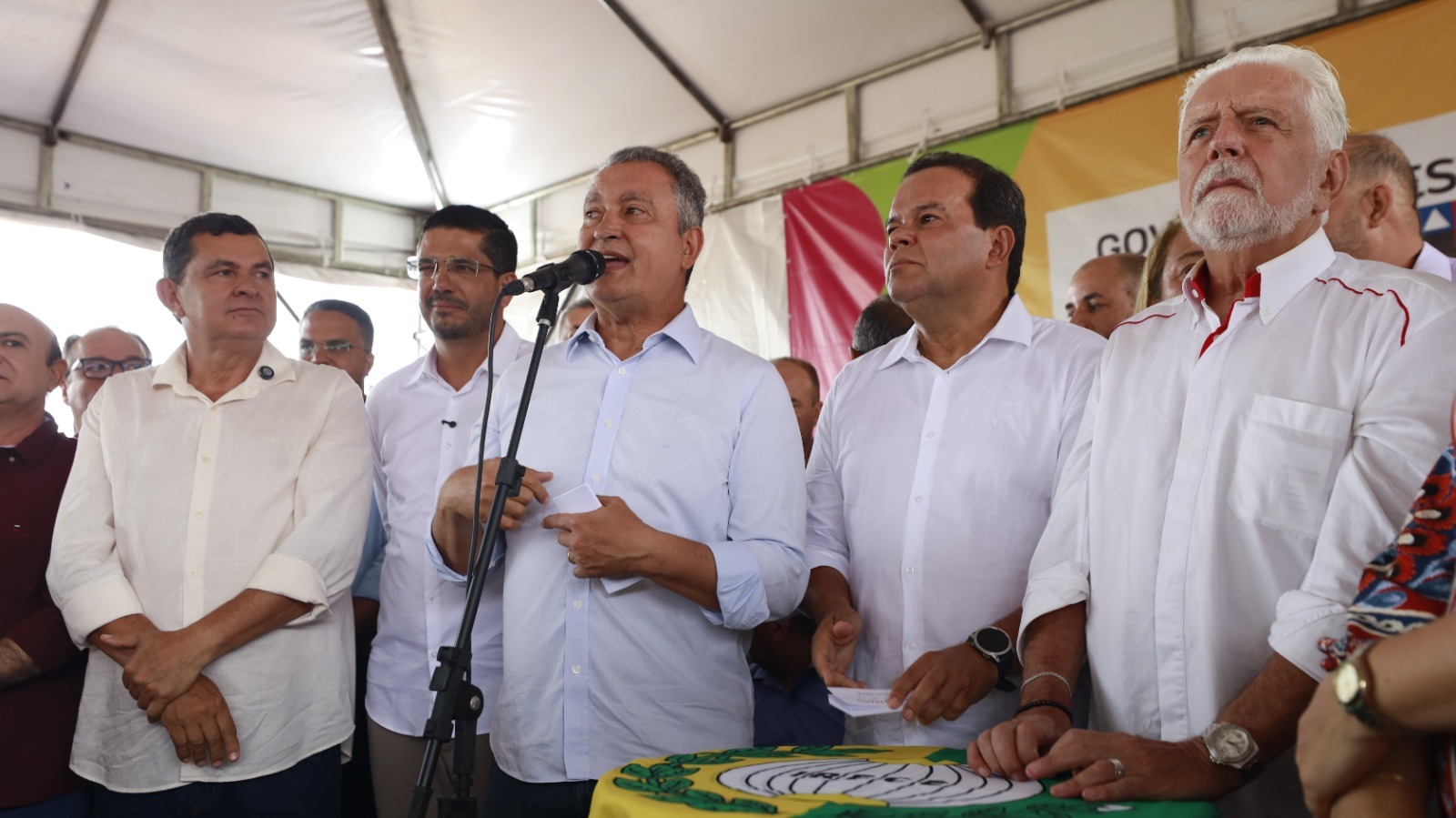 Governo da Bahia autoriza ampliação do sistema de abastecimento de água de Irecê