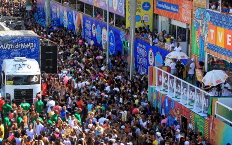 Imagem do post Vai sair da folia? Veja o que abre e o que fecha em Salvador no Carnaval
