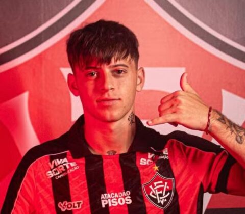 Imagem do post Vitória anuncia contratação de atacante argentino; entenda