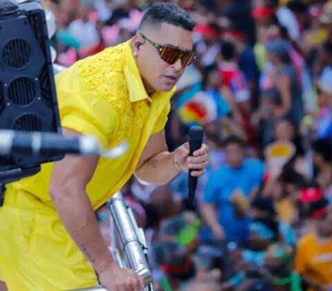 Imagem do post É hoje! Xanddy Harmonia abre agenda do Carnaval 2026 com a “Melhor Segunda”
