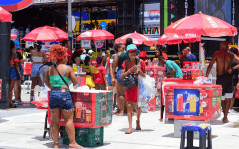 Imagem do post “Problemas naturais do primeiro dia”, diz Bruno Reis sobre atraso em refeições para ambulantes