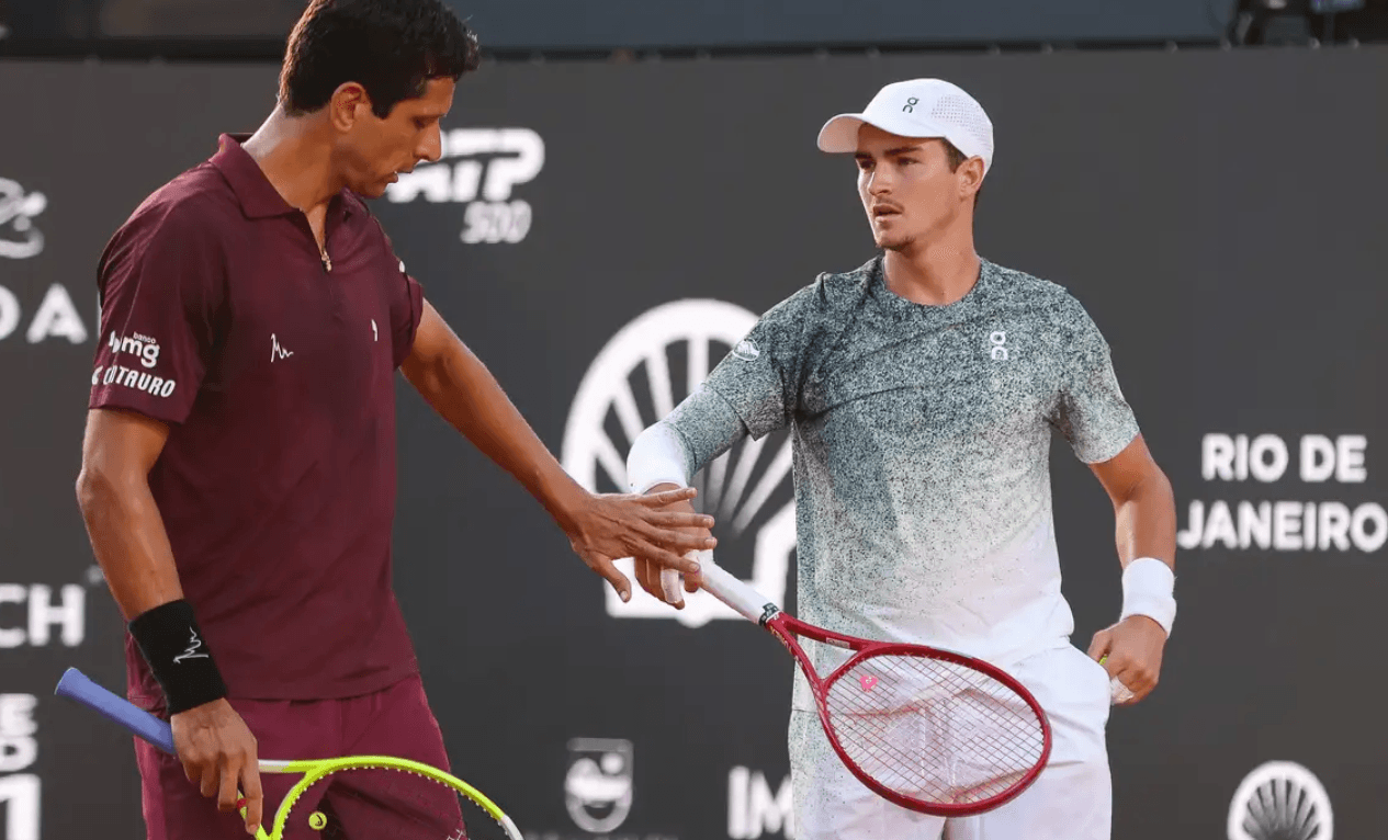Imagem do post João Fonseca e Marcelo Melo vencem na estreia do Rio Open e animam torcida