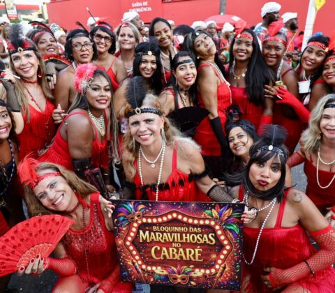 Imagem do post Fuzuê no domingo conquista foliões e lota circuito em Salvador