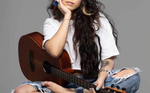 Imagem do post Salvador e Belo Horizonte recebem espetáculo “Amy Reggaehouse” da cantora baiana Clariana