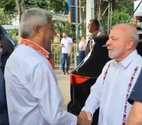 Imagem do post Lula chega no carnaval de Salvador acompanhado por Janja e Jerônimo