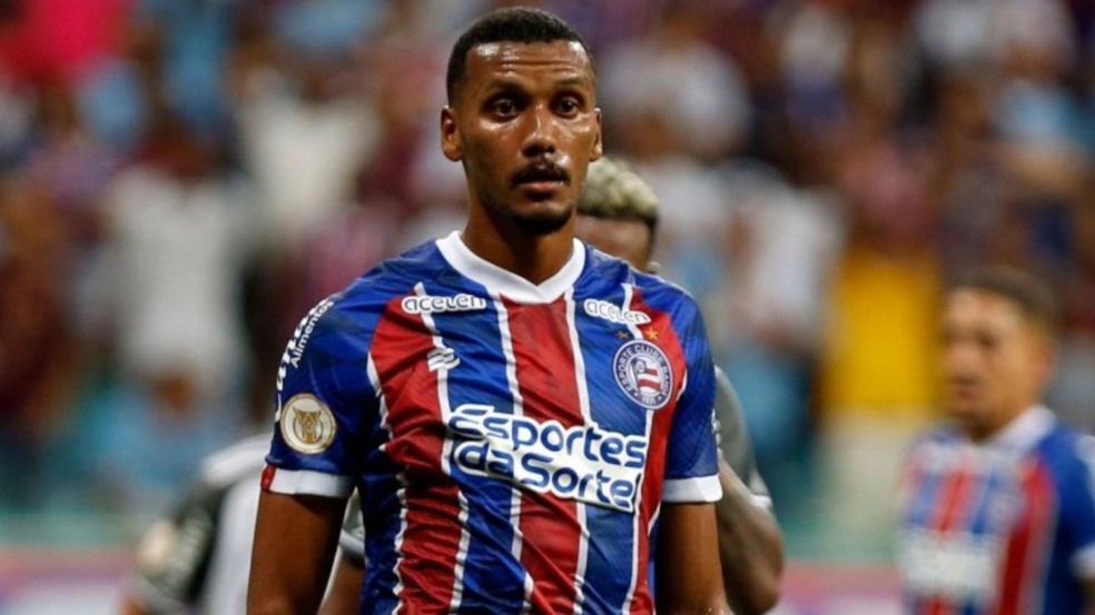 Bahia oficializa saída de volante para o futebol chinês