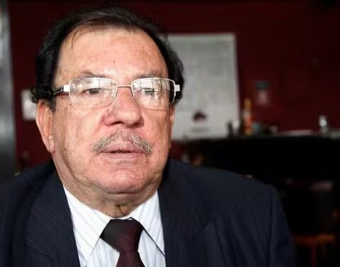 Imagem do post Jerônimo lamenta morte do desembargador Carlos Cintra: “Lutou pela autonomia do Judiciário”