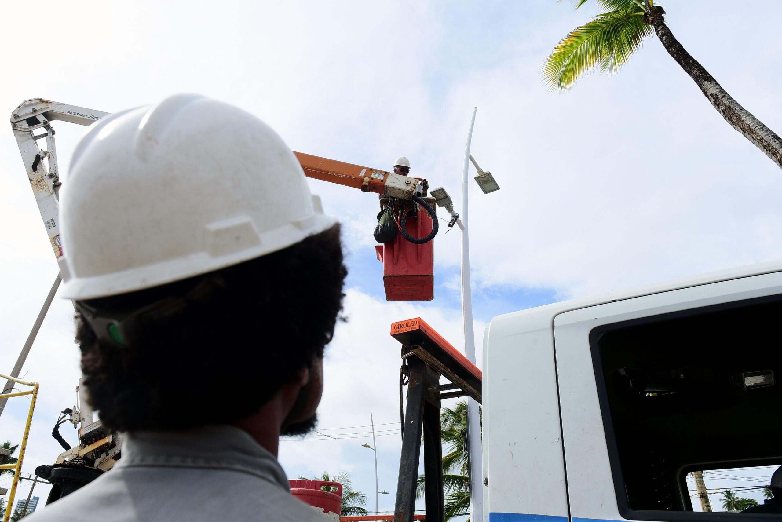 Furto de luminárias causa prejuízo de R$ 110 mil e acende alerta no Carnaval de Salvador