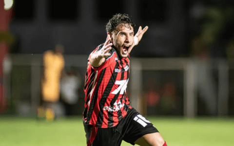 Imagem do post Vitória vence, assume vice-liderança e ganha fôlego no Baianão