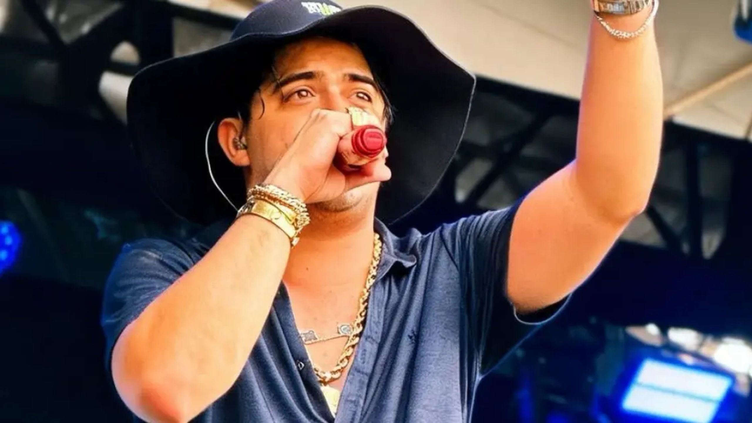 Natanzinho Lima reconhece no meio do show homem que tentou roubá-lo