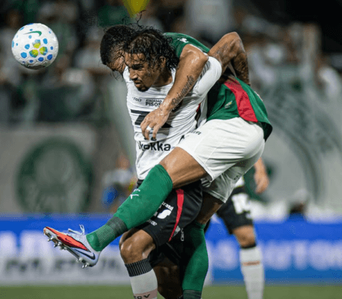 Imagem do post Vitória é atropelado pelo Palmeiras e sofre goleada no Brasileirão