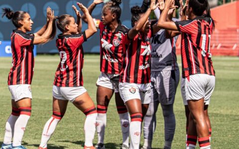 Imagem do post Estreia amarga: Vitória cai diante do Fluminense com gol nos acréscimos