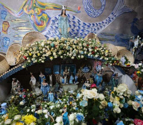 Imagem do post Entre flores e devoção, Salvador reverencia Iemanjá