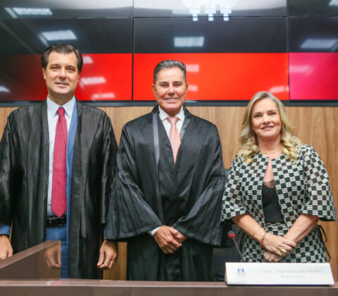 Imagem do post “Cerimônia de posse administrativa da Mesa Diretora marca novo ciclo do Judiciário baiano”, destaca presidente da ALBA