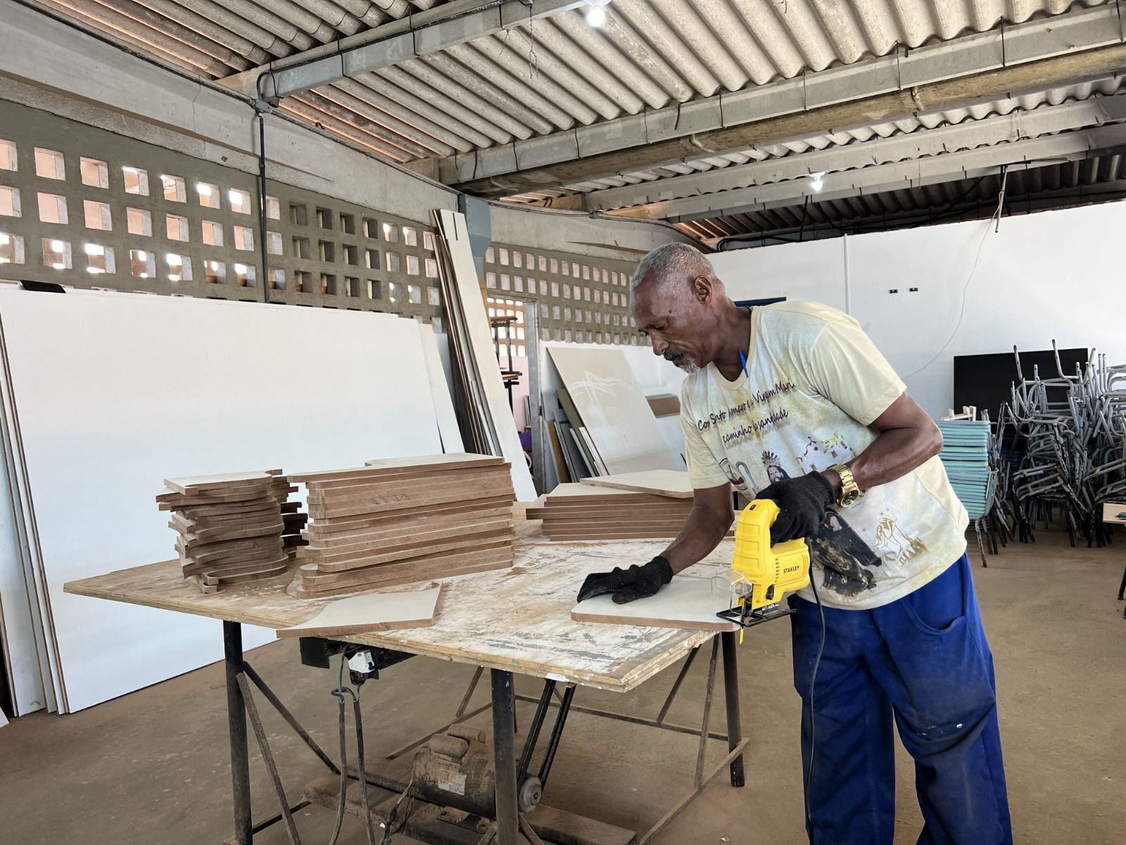 Prefeitura intensifica manutenção de escolas para o retorno às aulas de 2026 em Lauro de Freitas