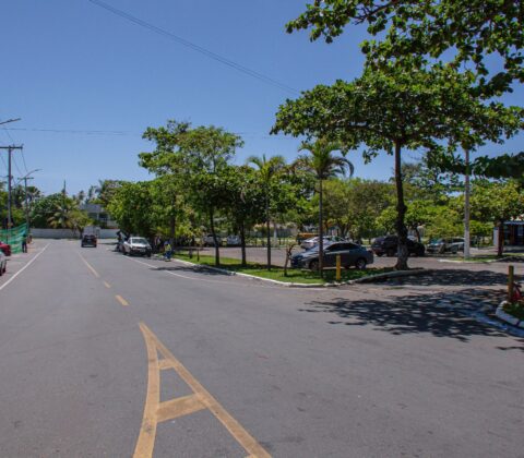 Imagem do post Carnavilas altera trânsito e estacionamento em Vilas do Atlântico; veja orientações da Prefeitura