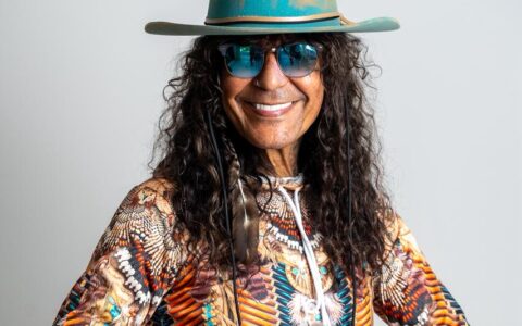 Imagem do post Luiz Caldas divulga maratona de shows no Carnaval 2026