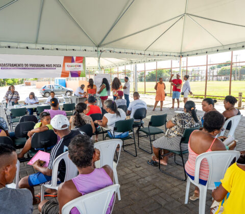 Imagem do post Prefeitura de Camaçari realiza recadastramento do Mais Pesca em Itacimirim