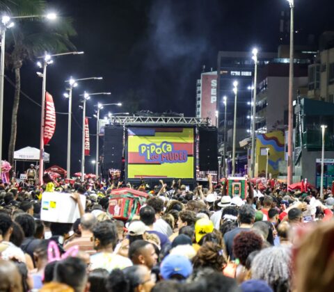 Imagem do post Após estreia no Fuzuê, Mudei de Nome segue para desfiles do Carnaval; confira agenda