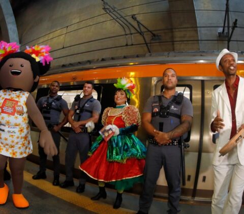 Imagem do post No embalo da folia, metrô vira palco de alerta contra exploração infantil em Salvador