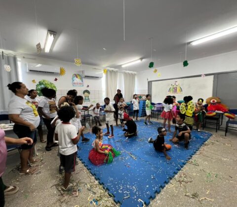 Imagem do post Prefeitura promove bloquinhos de Carnaval em escolas de Lauro de Freitas