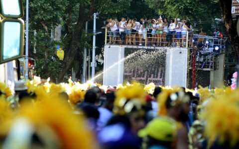 Imagem do post Nem tudo é festa: veja os direitos que podem salvar seu Carnaval de prejuízos