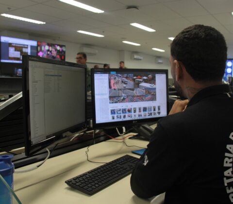 Imagem do post Reconhecimento facial localiza foragidos e 1º dia do Carnaval de Salvador termina com prisões