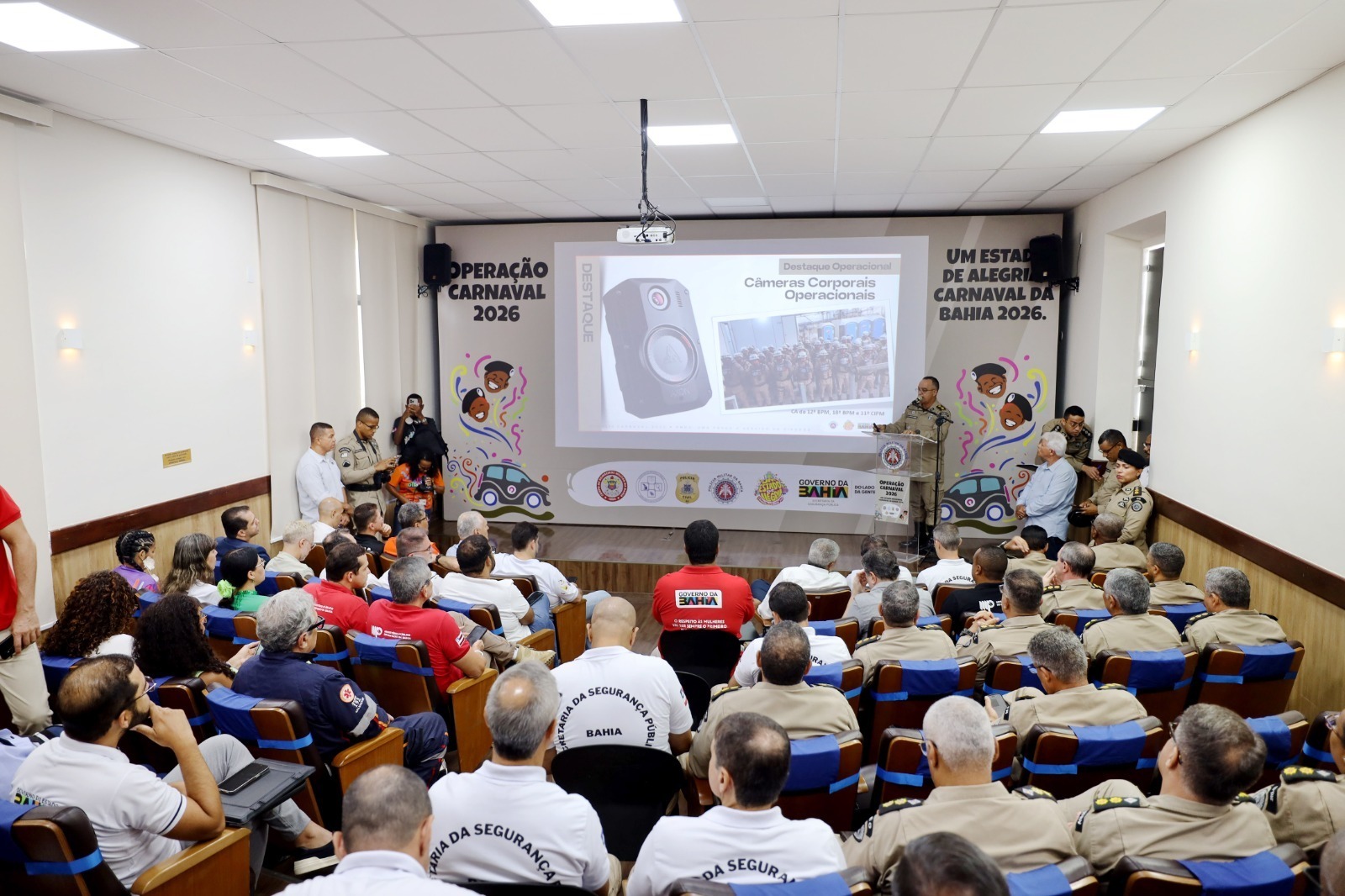 Primeiro dia do Carnaval registra queda nos crimes em relação a 2025, diz Segurança