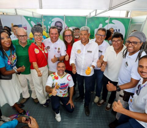 Imagem do post Jerônimo visita Central de Apoio aos Catadores e reforça apoio a trabalhadores no Carnaval