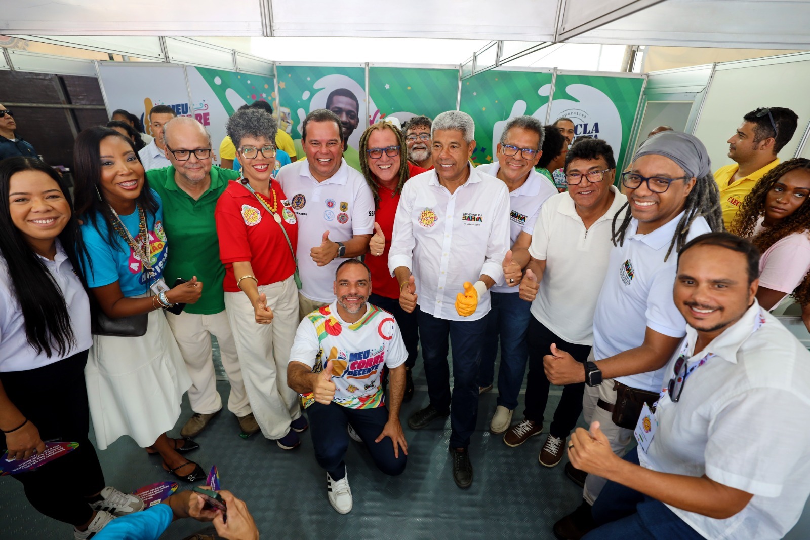 Jerônimo visita Central de Apoio aos Catadores e reforça apoio a trabalhadores no Carnaval
